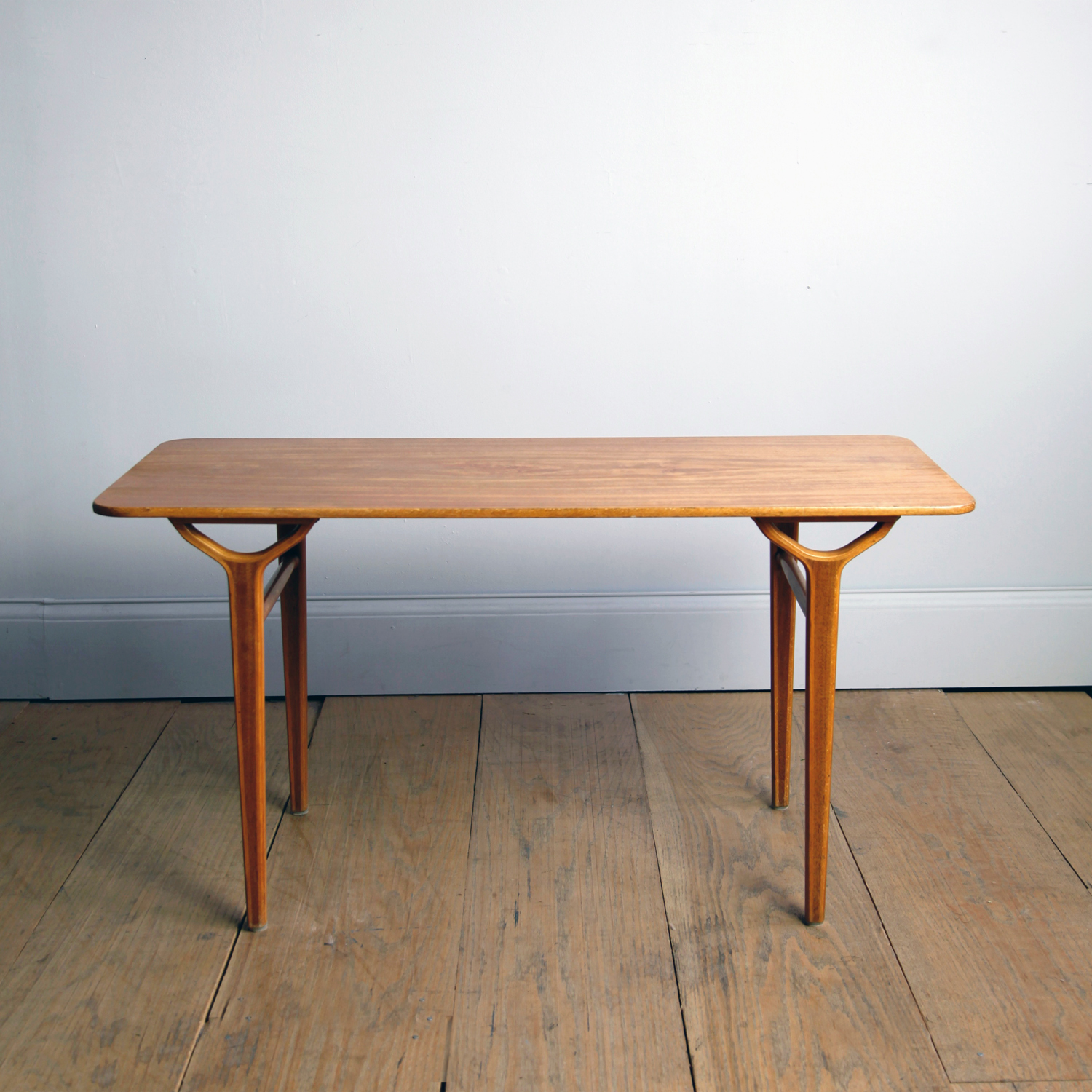 Peter Hvidt and Orla Mølgaard-Nielson "Ax" Table, Model 695