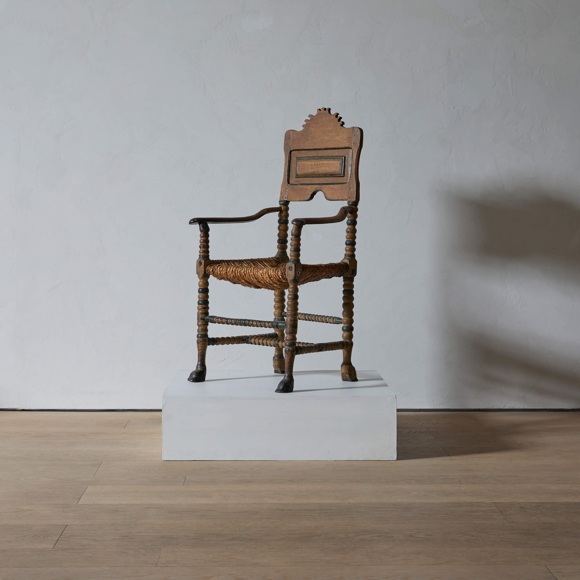 SWEDISH ALMOGE ARMCHAIR