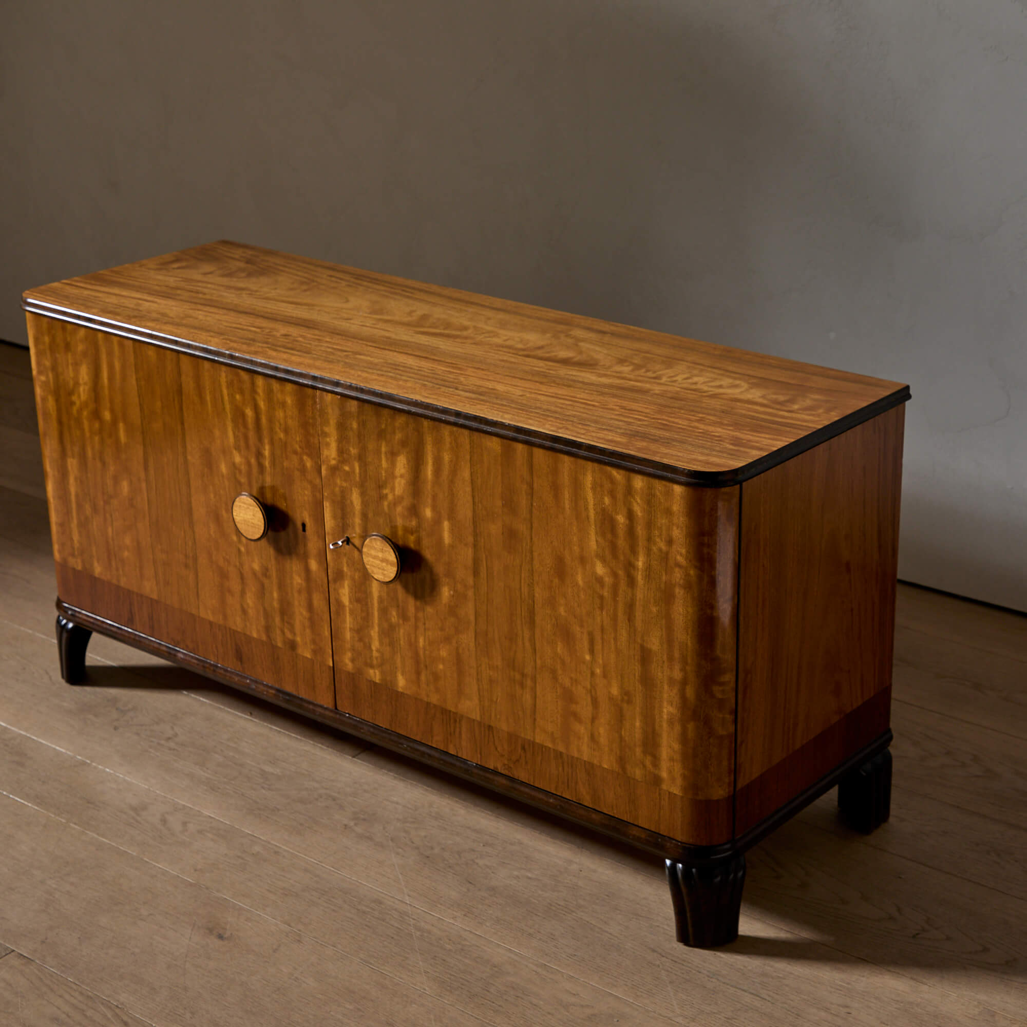 Swedish Art Deco Sideboard attributed to Otto Schulz for Boet