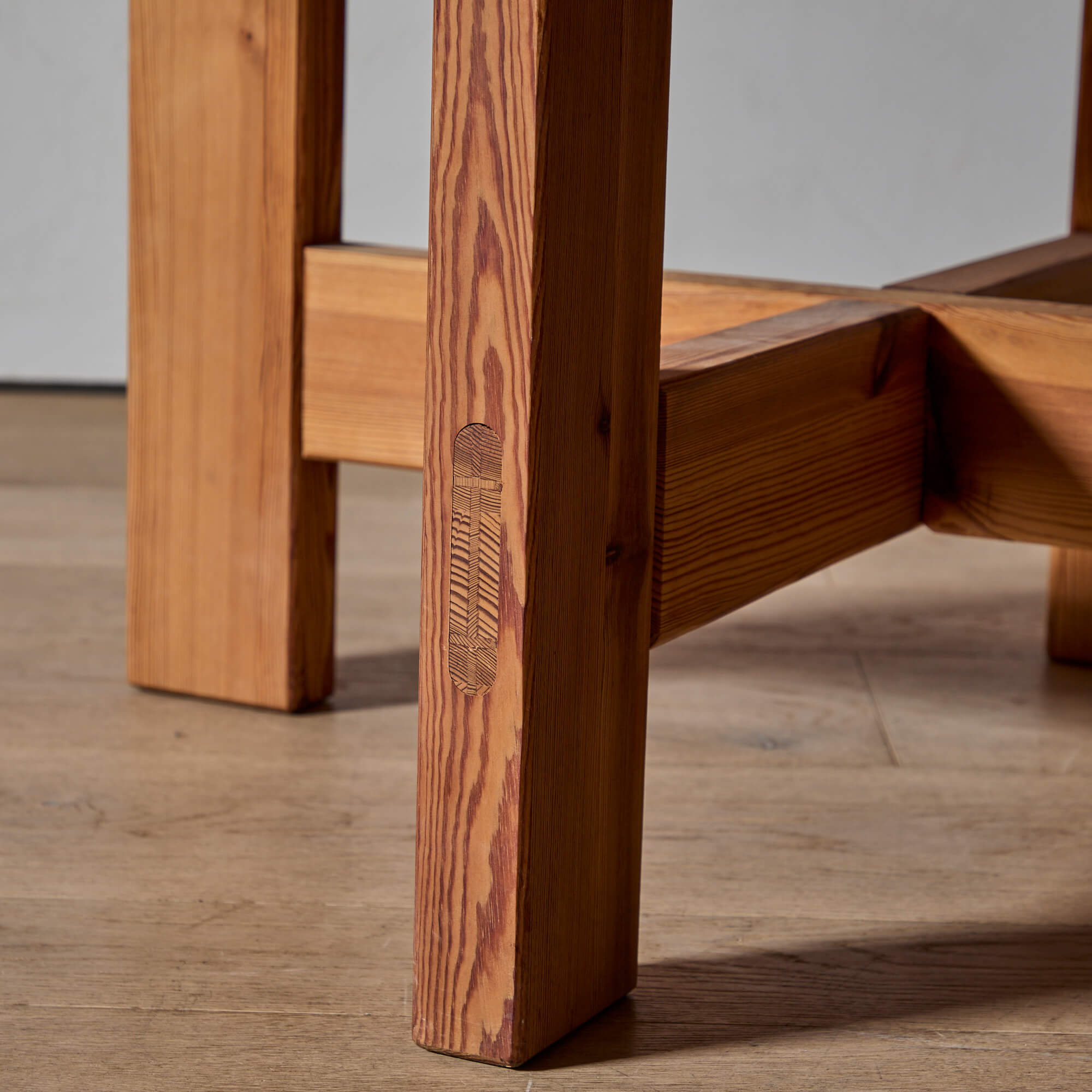 Round Dining Table by Roland Wilhelmsson - Image 8