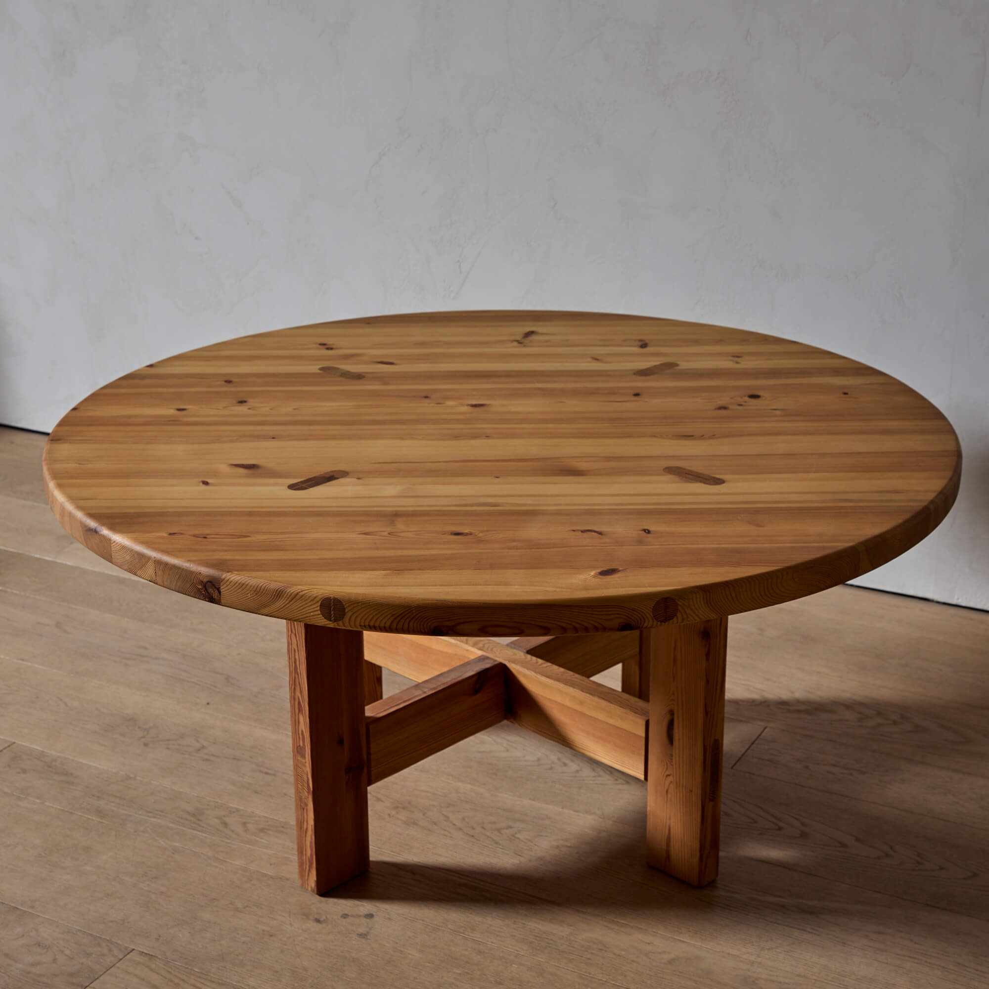Round Dining Table by Roland Wilhelmsson - Image 5