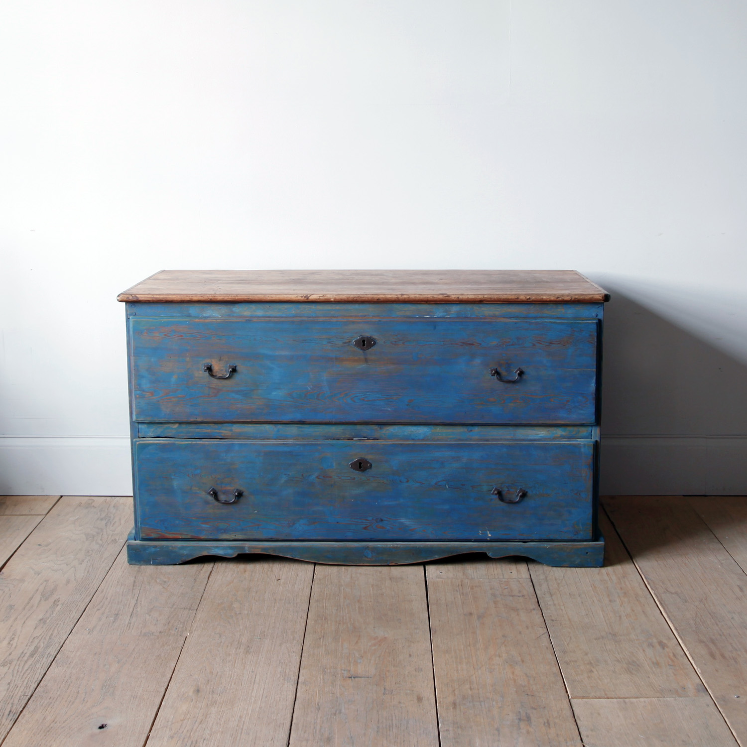 Gustavian Two-Drawer Commode